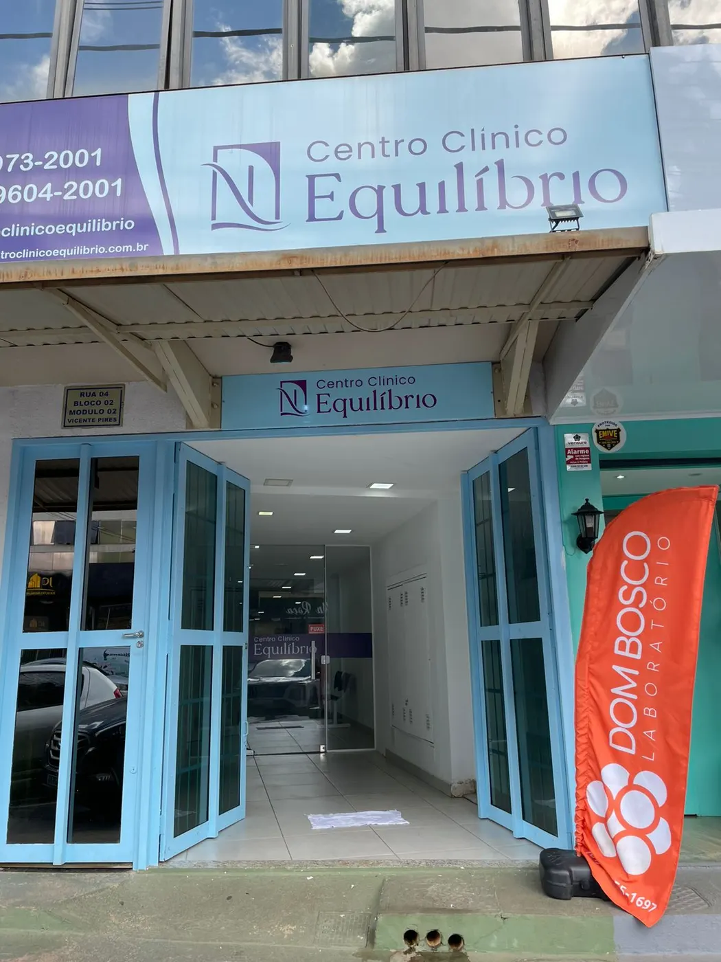 Fachada do Centro Clínico Equilíbrio em Vicente Pires, Brasília